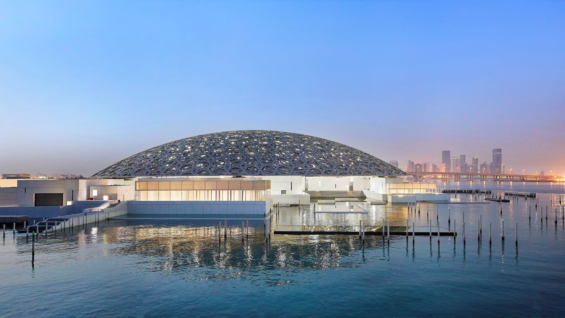 Investing in Louvre Abu Dhabi Residences on Saadiyat Island