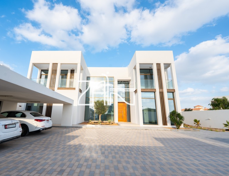 Premium Finishes| Single Row |Corner 5+M Villa