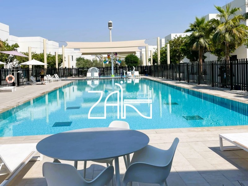 Prime Location | Single Row |Close to Entrance