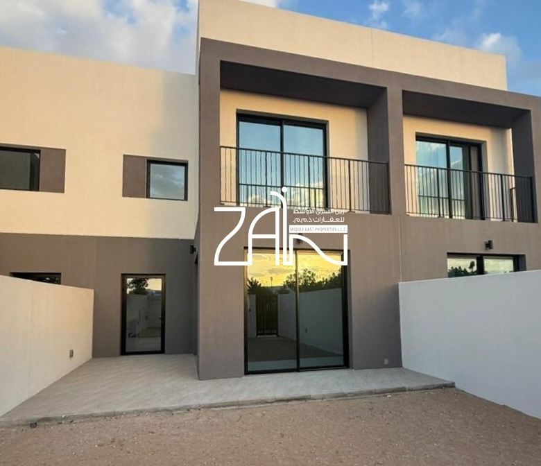 Single Row | Luxurious 2BR | Ready to Move In